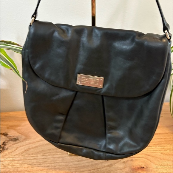 Rare Vintage Y2K Marc by Marc Jacobs Marchive Messenger bag, black leather - Picture 2 of 10